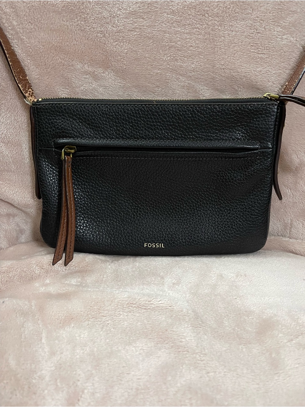 Fossil Pebbled Leather Crossbody